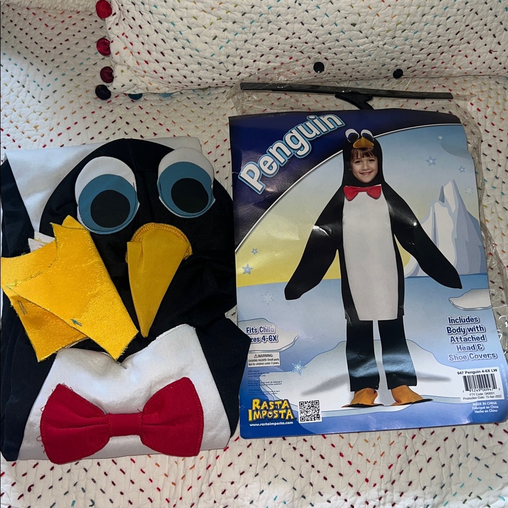 Penguin Kids Costume - Black and White with bow tie and shoe covers! Size 4-6